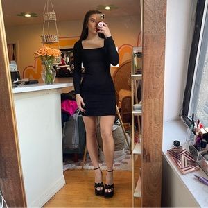 Vestique bodycon Square neck mini dress
